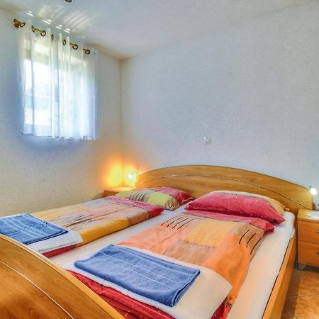 3 Bedroom Gorgeous Home In Buje Exterior photo